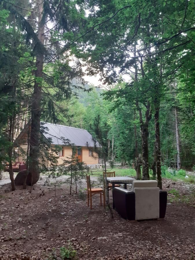 Guesthouse Dioni 발보너 외부 사진